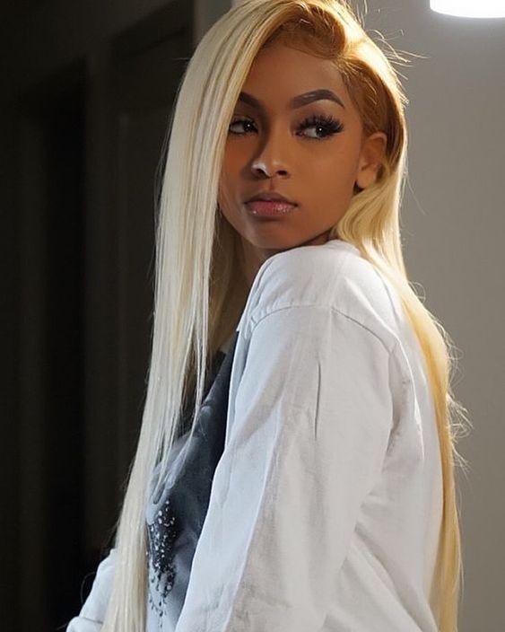 Blonde Straight Hair - Vanlov Hair